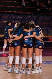 老鹰撤回报价、勇士退缩，浓眉左手韧带损伤引发NBA交易市场大地震