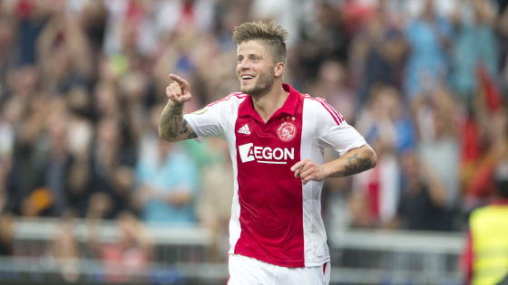 活动受到了 活动受到了